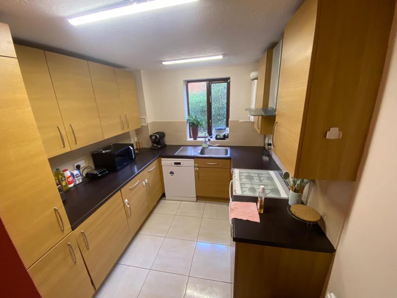 Stunning 2 Bedroom With Garden Sleep 6 伦敦 外观 照片